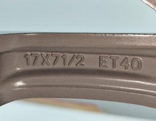 Toyota 2373418 42611yy850 llanta corolla hatchback