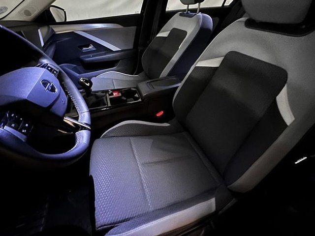 Opel Astra 1.2 XHT 130CV Edition