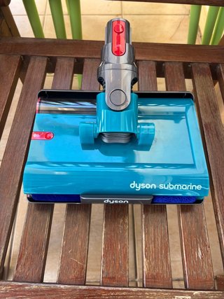 Cepillo fregasuelos aspiradora Dyson V15 submarine