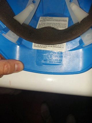 Casco de seguridad azul homologado