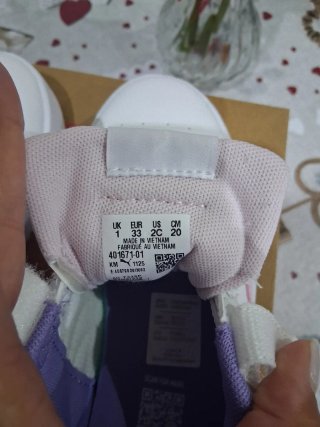 Scarpe Puma bambina n. 33