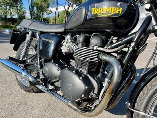 Triumph Bonneville Black 2008 - 13.000 km