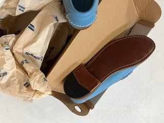 Zapatos Sebago azul suave
