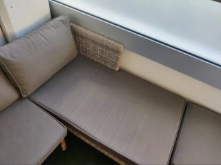 Conjunto de jardín (Sofá, mesa)
