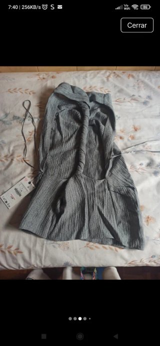 Blusa Zara sin mangas espalda descubierta