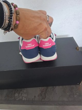 New Balance Bambina Scarpe N.30