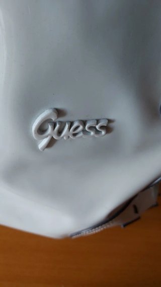 Borsa Guess bianca vernice