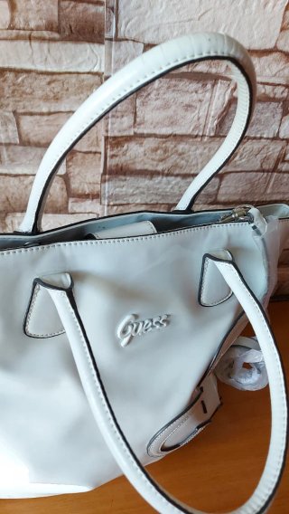 Borsa Guess bianca vernice