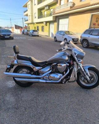 Motocicleta Suzuki Intruder M800