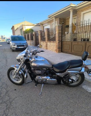Motocicleta Suzuki Intruder M800