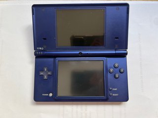 Nintendo DSi + 100 juegos | Con cargador y pokemon