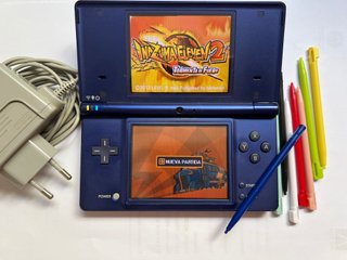 Nintendo DSi + 100 juegos | Con cargador y pokemon