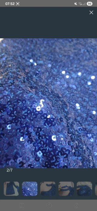 Vestito corto blu con paillettes