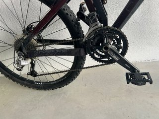 Bicicleta de montaña doble suspensión