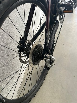 Bicicleta de montaña doble suspensión