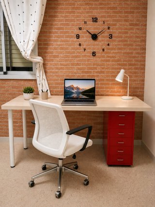 Escritorio 150cm + Cajonera Roja