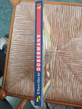 El nuevo libro del dobermann