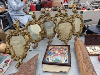 Espejos decorativos dorados