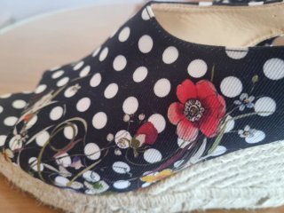 Cuñas Desigual Esparto Lunares Flores pintadas
