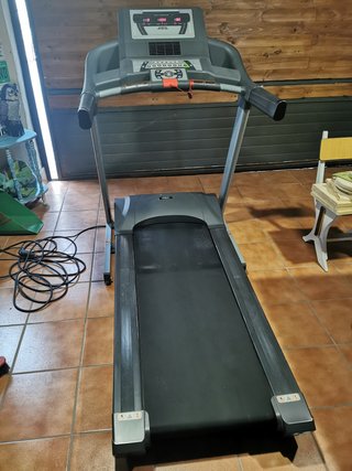Cinta de correr BH ZX9000 como nueva.