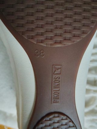 Sandalias Pikolinos