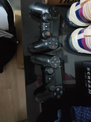 Mandos PlayStation 4 (PS4)