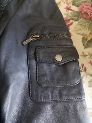Giubbino donna pelle modello bomber blu