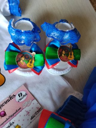 Conjunto bandera gitana niña para bebé