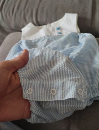 Pack bebé: body ( nuevo sin etiqueta), biberón (nu