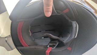 Casco Shoei NXR + Intercom Cardo Freecom 4X