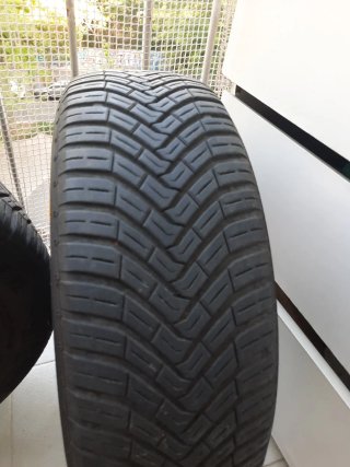 Neumático 185/65 R14 XL