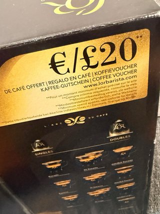 Cafetera L'OR BARISTA Sublime + 300 cápsulas