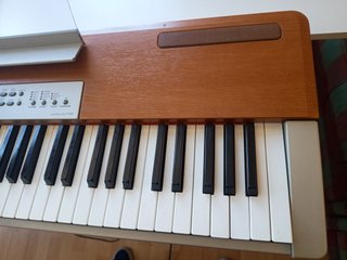 Piano Yamaha P120 Escenario