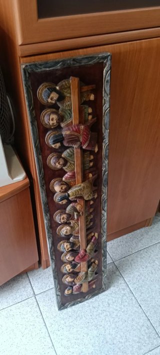 Última Cena tallada a mano