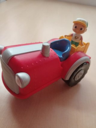 Tractor Cocomelon con Sonidos