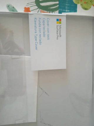 Caja Teclado Microsoft Surface Pro Blanca