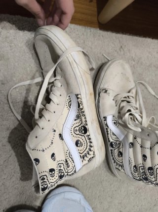 Zapatillas Vans SK8-Hi Calaveras