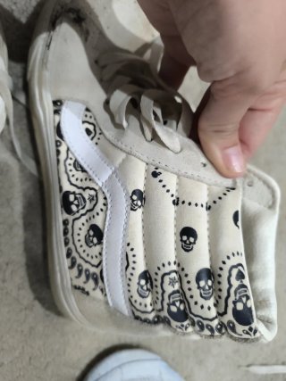 Zapatillas Vans SK8-Hi Calaveras