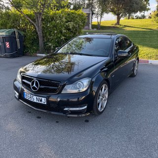 Mercedes-Benz Clase C250 AMG