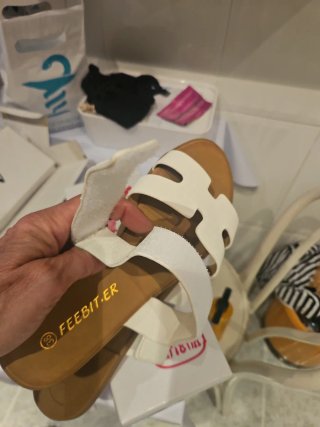 Sandalias Feebit Piel Blancas