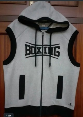 Chaleco con capucha Boxing Domyos
