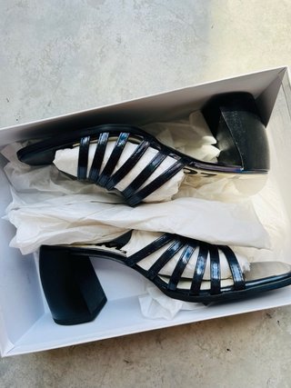 Sandalias Bimba y Lola Piel Azul Talla 38