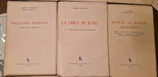 Libros de psicología y psiquiatría.