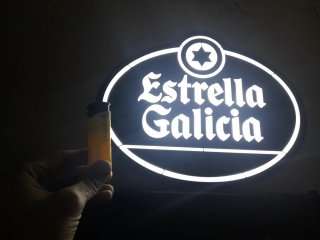 Letrero Estrella Galicia