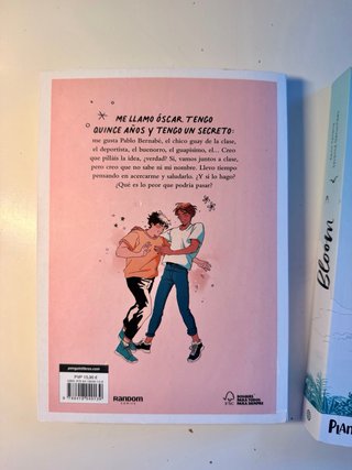 Dos libros juveniles de temática LGTBIQ+