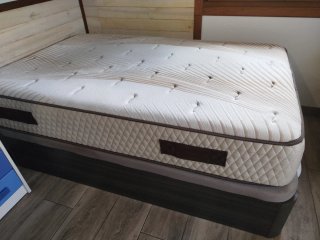 Cama canapé abatible con colchón viscoelástico