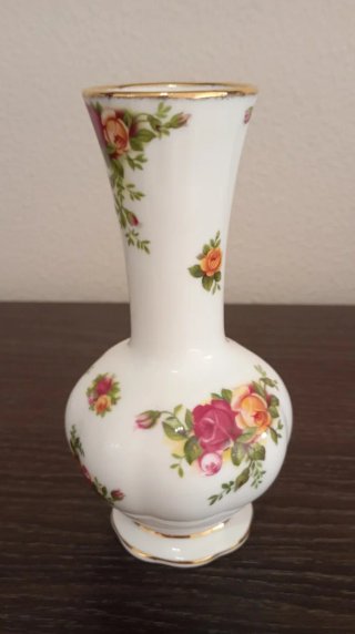 HERMOSO JARRÓN DE PORCELANA FINA DE ROYAL ALBERT
