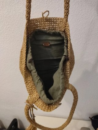 Bolso de rafia tejido