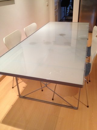 Mesa de comedor cristal y metal
