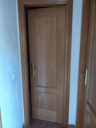 Puertas de paso de madera, roble.